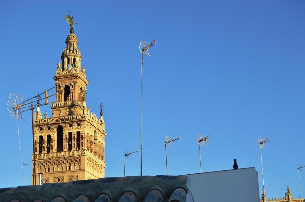 Appartamento Stunning Attic With Private Terrace And Parking Optional Siviglia Esterno foto