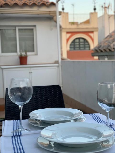 Appartamento Stunning Attic With Private Terrace And Parking Optional Siviglia Esterno foto