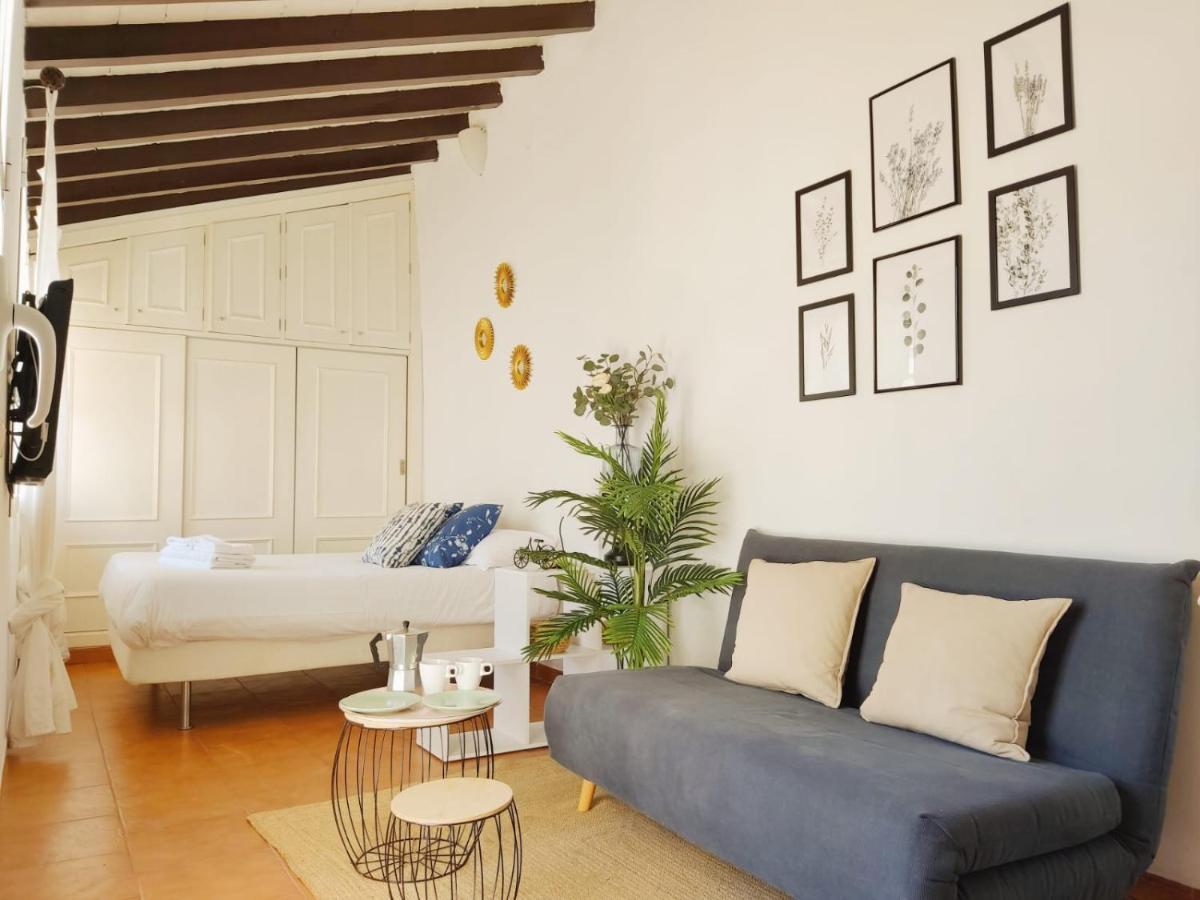 Appartamento Stunning Attic With Private Terrace And Parking Optional Siviglia Esterno foto
